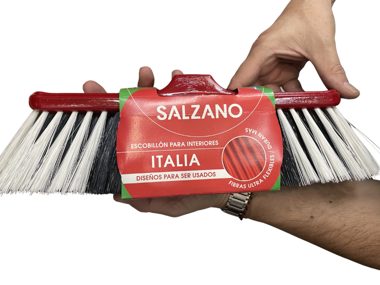 Escoba salzano Italia